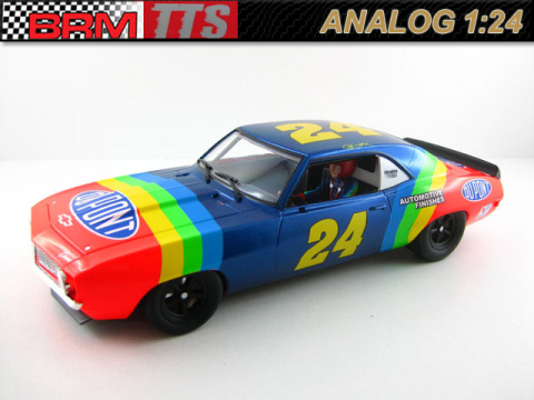 Mustang Boss 302 Camaro Z28 1969 #24 - Gordon First Win Tribute (Scale 1:24)