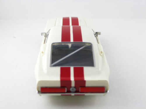 Shelby GT350 (1967) Wimbledon White