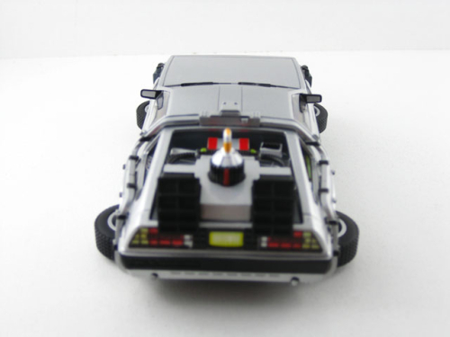Flying DeLorean Back to the future: Part II