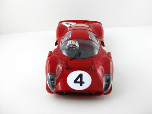 330 P4 #4 Factory Monza 1000km 1967 2nd Mike Parkes/Ludovico Scarfiotti (Maßstab 1:24)